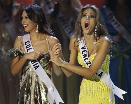 Venezolanos celebran a su quinta Miss Universo