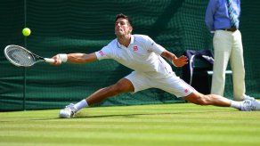 Djokovic y Federar a semifinales de Wimbledon