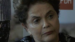 Rousseff: hay que que garantizar que Lula pueda ser candidato en 2018