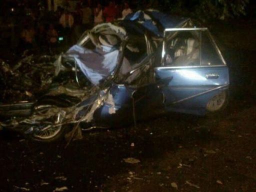 Sedán choca de frente con camión en Pocrí, cuatro personas mueren