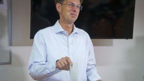 Novato político lidera elecciones en Eslovenia