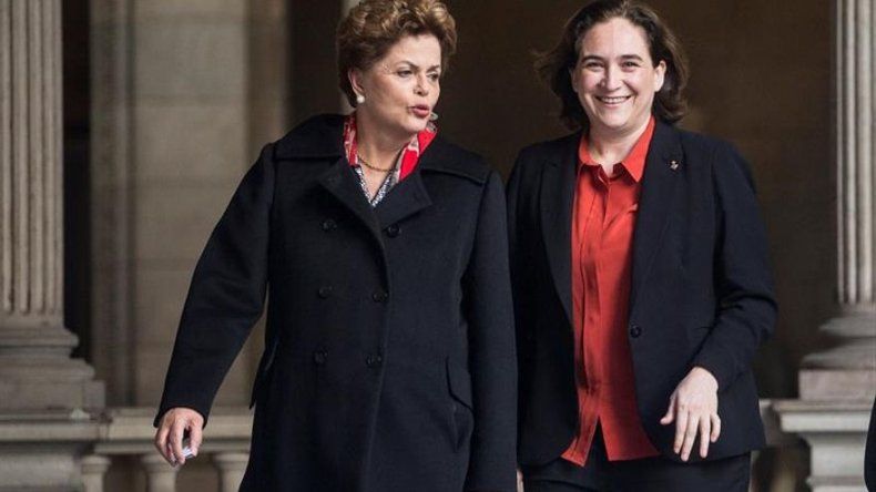 Rousseff agradece el apoyo de los españoles comprometidos con la democracia