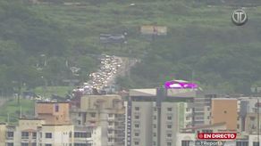 Vía Centenario se mantiene cerrada por camioneros