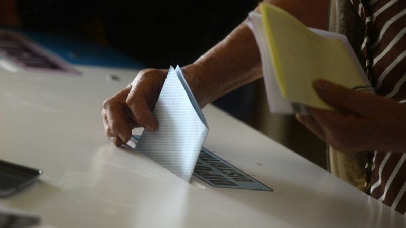 Guatemaltecos rompen profecías sobre proceso electoral