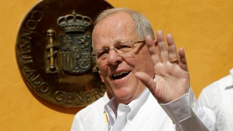 Kuczynski dice que países de América deben pensar en cómo ayudar a Venezuela
