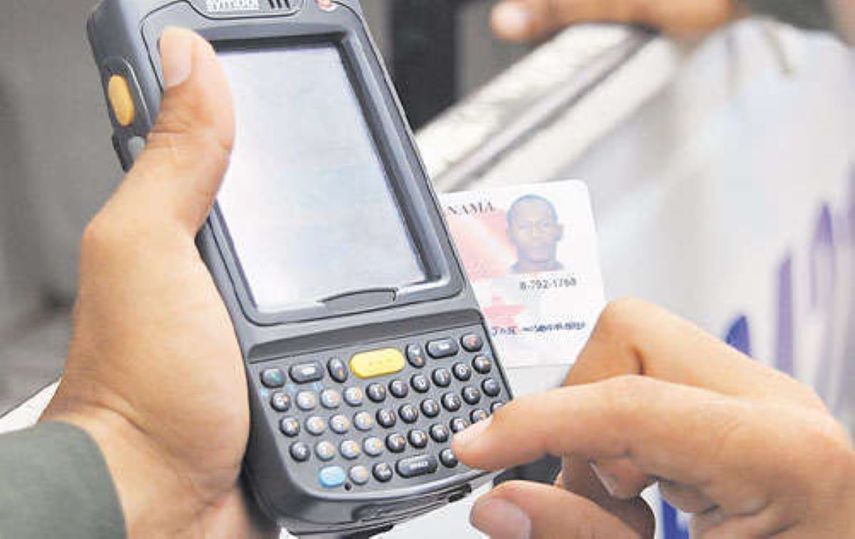 Detención provisional para hombre que intento robar de una patrulla el equipo PDA&nbsp; 