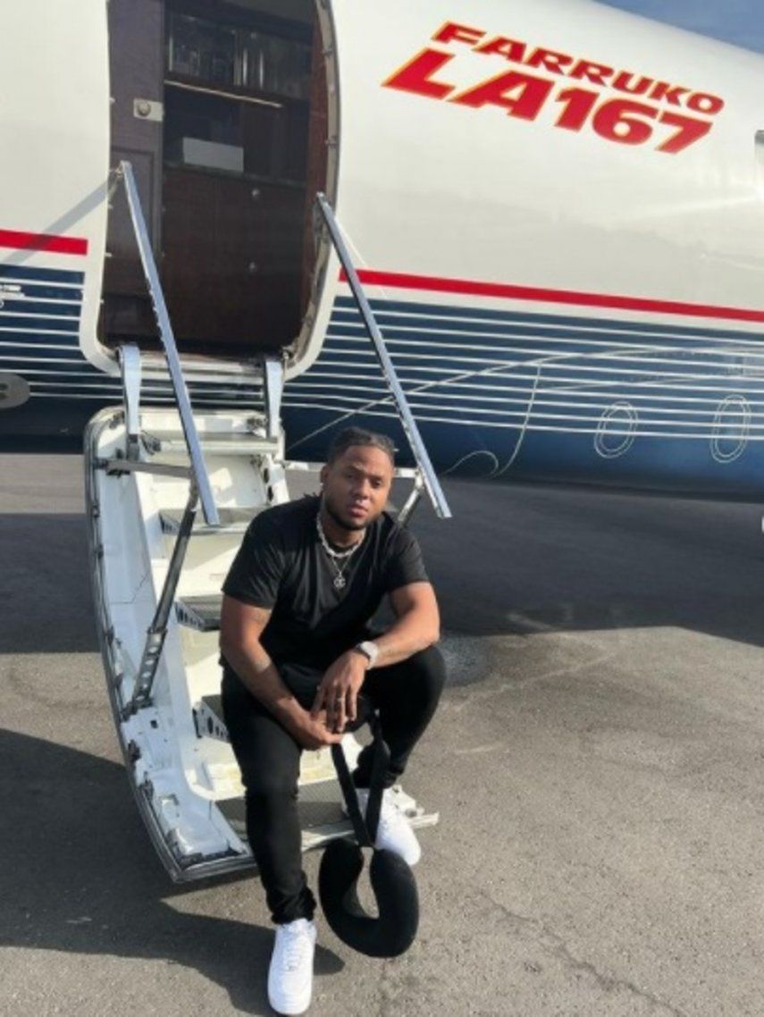 Panameño Akim anuncia que formará parte de la gira LA167 de Farruko