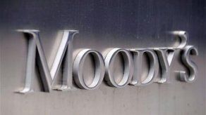 Moodys eleva la calificación de Grecia y da pronóstico estable
