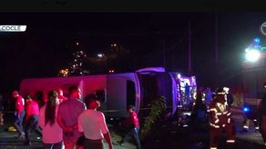 Bus con simpatizantes de UNE sufre accidente en Coclé.&nbsp;