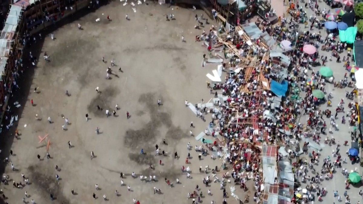 Cuatro muertos y centenares de heridos por desplome de plaza de toros en el sur de Colombia