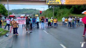 Se registra una nueva protesta de los moradores de Plaza Valencia en Villa Zaita.
