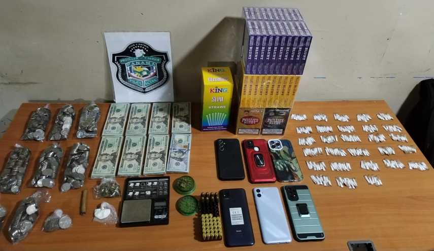 Policía Nacional decomisa más de ocho mil dólares en Monte Oscuro.