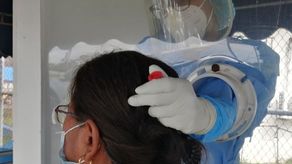 Las pruebas de COVID-19 siguen practicándose en todo el país.