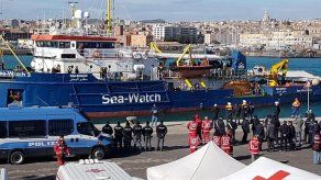 Italia bloquea el barco de la ONG Sea Watch hasta resolver irregularidades