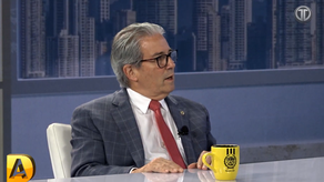 Ministro de Salud, Fernando Boyd Galindo.