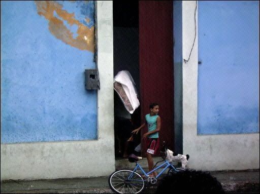 Cuba inicia vacunación masiva tras huracanes