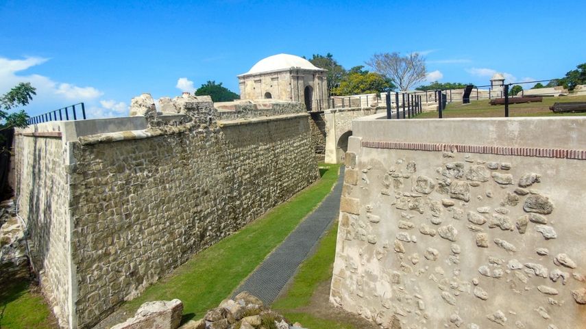 El Patronato de Portobelo y San Lorenzo. El Patronato de Portobelo y San Lorenzo.