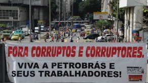 El destape de la corrupción debilita la gobernabilidad en Brasil y Guatemala