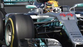 Hamilton vuelve a la acción decidido a acercarse a Vettel