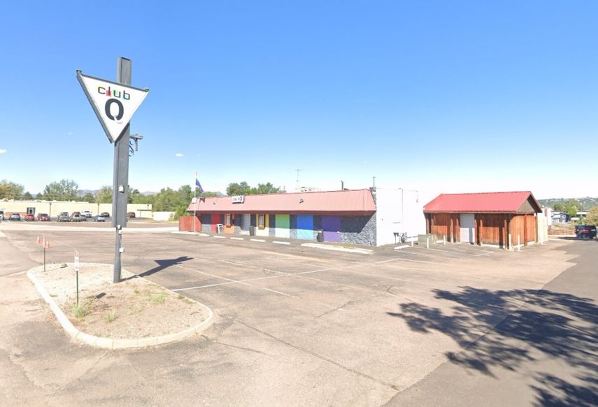 El tiroteo se dio en el Club Q