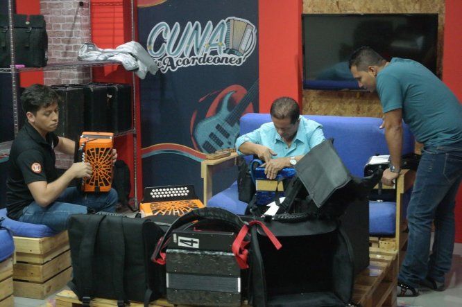 Backstage del 4to baile de Cuna de Acordeones