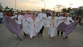 Domingo de Carnaval en la Cinta Costera