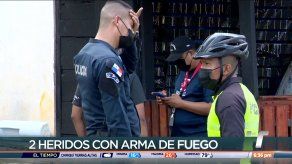 Unidades de la Policía y delincuentes se enfrentan en Curundú