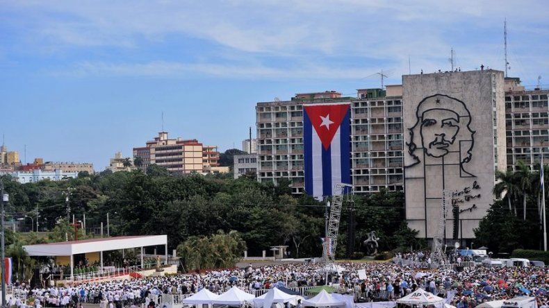 Papa Francisco oficia su primera misa en Cuba