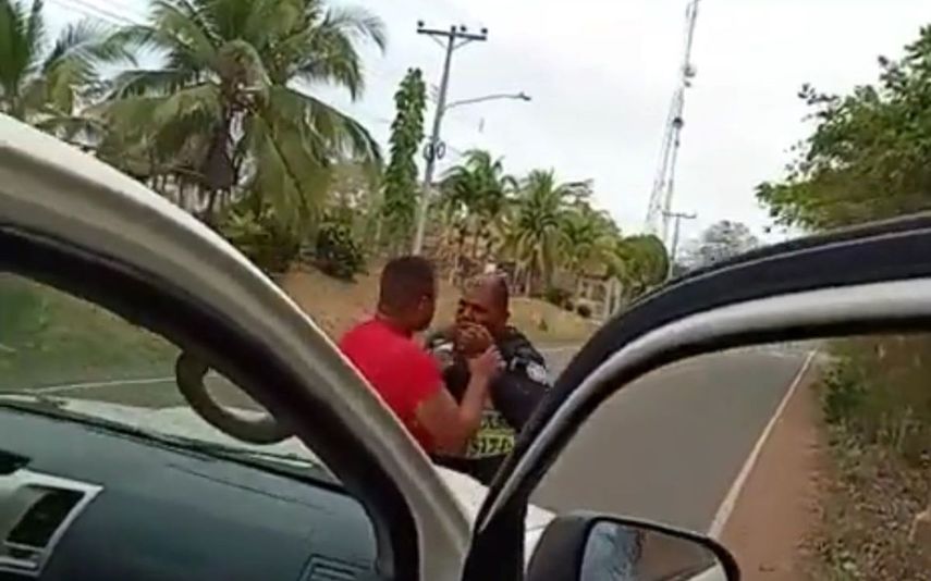 Fiscalía pondrá a disposición a ciudadano que agredió a policía&nbsp;