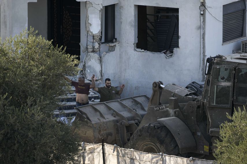 Israel dice que sus operaciones buscan desmantelar la infraestructura de los extremistas y prevenir ataques futuros.