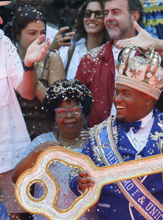 Río de Janeiro inaugura su famoso CarnavaL 2026 con la entrega de llaves al Rey Momo. Río de Janeiro inaugura su famoso CarnavaL 2026 con la entrega de llaves al Rey Momo.