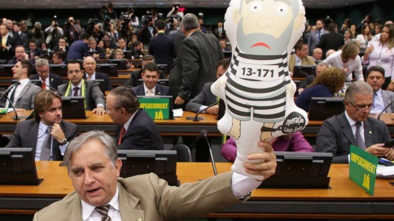 Fiscal General dice que Lula Da Silva no debería ser jefe de gabinete