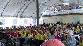 Colombia elige presidente en reñidos comicios claves para la paz