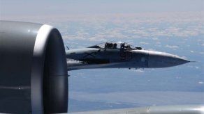 EEUU difunde fotos de jet interceptor ruso