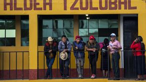 El 27 de junio las autoridades estadounidenses fueron alertadas del hallazgo de un tráiler estacionado en una carretera de tierra en San Antonio Texás, que en el interior de su furgón habían personas fallecidas.