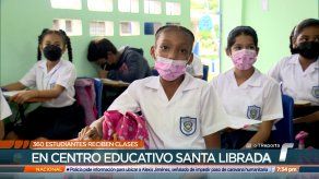Estudiantes en Santa Librada reciben clases presenciales a pesar de huelga docente
