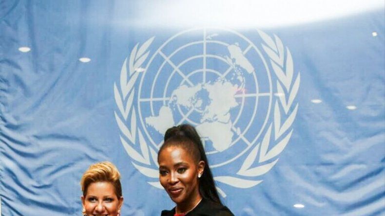 Naomi Campbell apoya causa de Primera Dama de Panamá contra discriminación