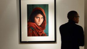 Afgana de ojos verdes de National Geographic habría vivido en Pakistán en 2014