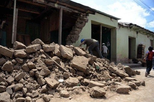 Guatemala: Reconstruirán viviendas dañadas por sismo