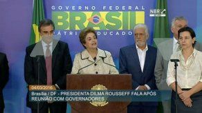 Rousseff visitará este sábado a Lula en su residencia