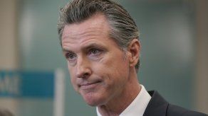 El  gobernador demócrata de California Gavin Newsom, podría ser destituido.