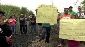Ánimos caldeados entre residentes de Villa Milagros y Villa Magna por construcción de un muro