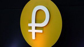 Las dudas marcan inicio de la venta pública de criptomoneda venezolana