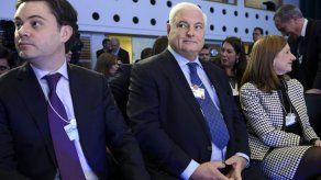 Martinelli advierte de que la negociación con Sacyr no se saldrá del contrato Martinelli advierte de que la negociación con Sacyr no se saldrá del contrato