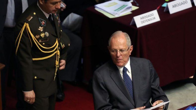 Fiscalía interroga a presidente de Perú por caso Odebrecht