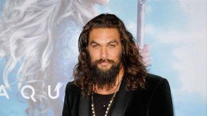 El avión de Jason Momoa realiza aterrizaje de emergencia por un incendio