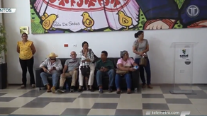 Pacientes denuncian largas filas para solicitar citas en el Hospital Anita Moreno.