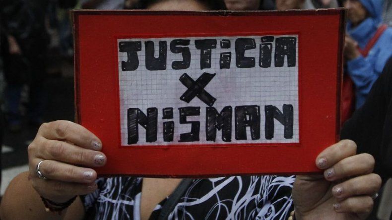 Jueza argentina desplaza a fiscal y asume investigación de muerte de Nisman