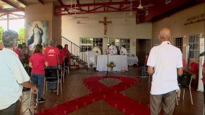 Realizaron vigilia de oración por personas fallecidas por el VIH