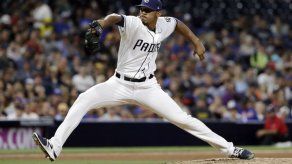 José Torres no se reportará a pretemporada de Padres